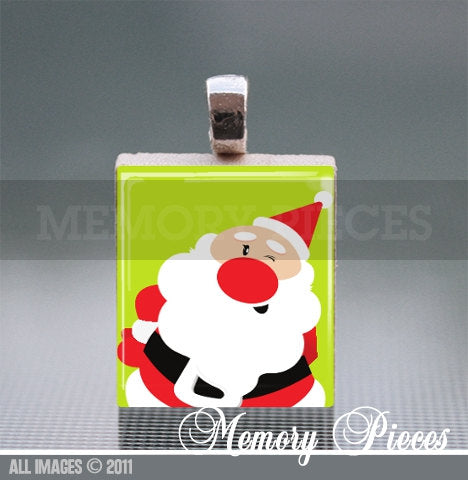 Santa Scrabble Tile Pendant with Silber Ball Chain