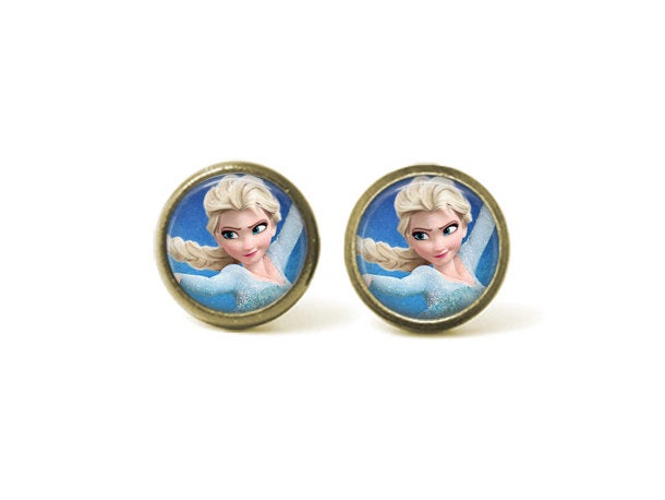 Frozen II 12mm Post Earrings